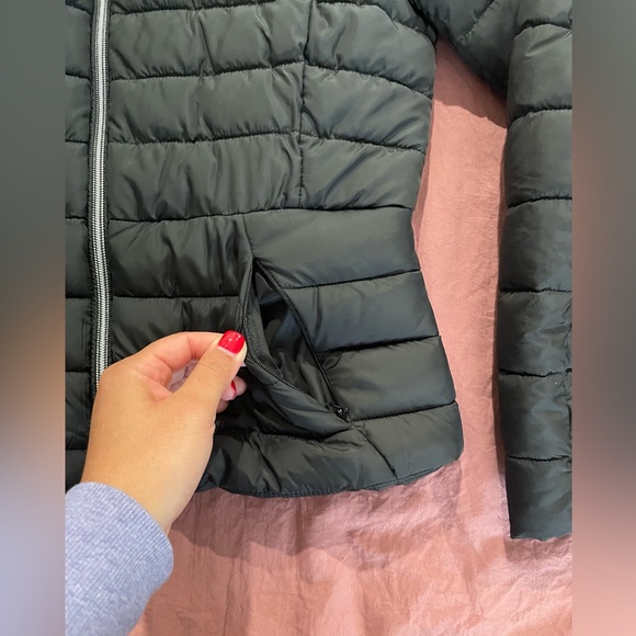 Zara Puffer Jacket - Picture 4 of 12